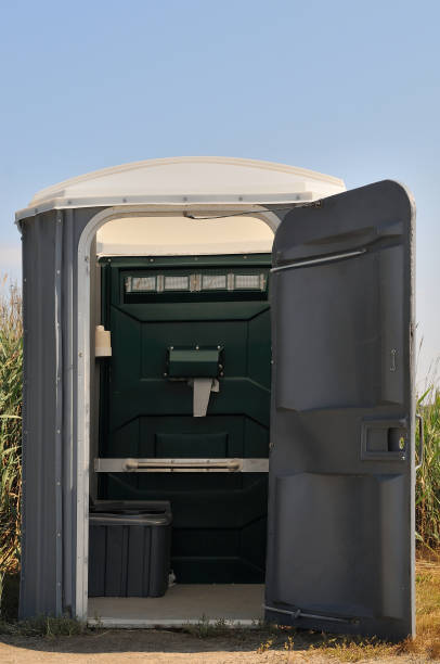 Best Portable restroom trailer rental  in Cedar Lake, IN